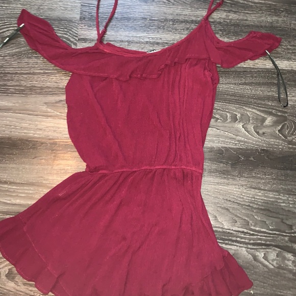 Maroon romper - Picture 2 of 3